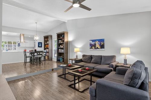 6331 N Jim Miller Rd, Dallas, TX, 75228-5429 | Card Image