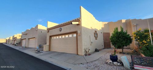 618 W Woodfield Ct, Green Valley, AZ, 85614-3540 | Card Image