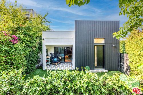 8907 Rosewood Ave, Los Angeles, CA, 90066-1735 | Card Image