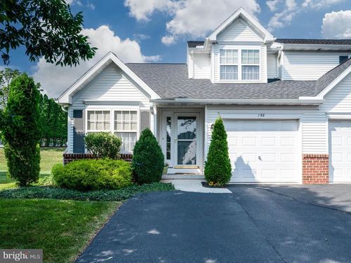 158 Waterford Ln, READING, PA, 19606-9070 | Card Image