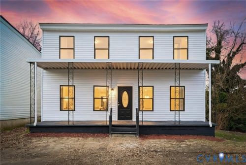 724 Wilson St, Petersburg, VA, 23803-2668 | Card Image