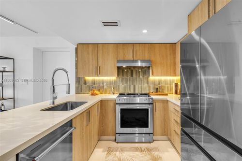 unit-401-1100 100th St, Bay Harbor Islands, FL, 33154-1537 | Card Image