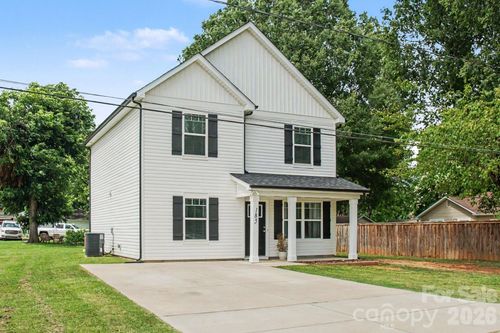 185 Coley St, Kannapolis, NC, 28083-7027 | Card Image