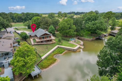 101 Royal Cir, Tool, TX, 75143-1229 | Card Image
