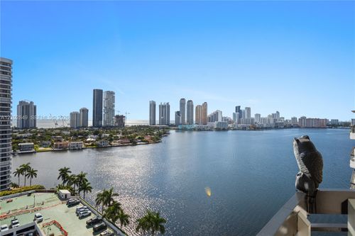 ph-16-3600 Mystic Pointe Dr, Aventura, FL, 33180-2564 | Card Image