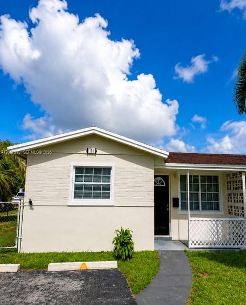 a-1101 Nw 55th Ave, Lauderhill, FL, 33313-6429 | Card Image