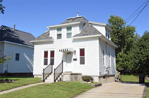 3137 Emerald Ave Se, Cedar Rapids, IA, 52403-1324 | Card Image