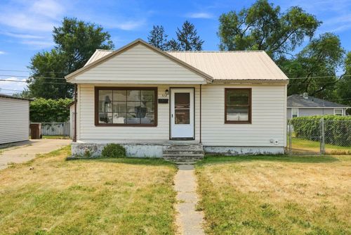 524 E Joseph Ave, Spokane, WA, 99208 | Card Image