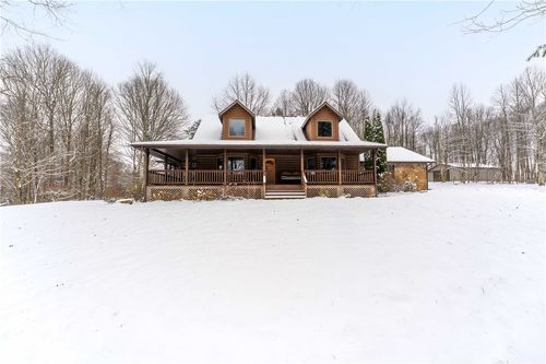 17 Farm Ln, Ohiopyle, PA, 15470-1027 | Card Image