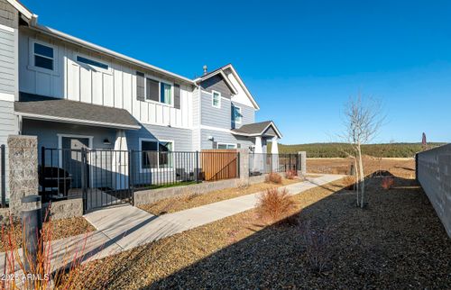 12189 Bliss Ave, Bellemont, AZ, 86015-3308 | Card Image