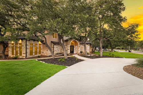 324 Heavens Way, San Antonio, TX, 78260-5841 | Card Image