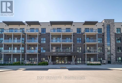 102-1201 Pl Lackner, Kitchener, ON, N2A0L4 | Card Image
