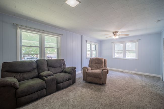 502 Cedar St, House other with 3 bedrooms, 2 bathrooms and 8 parking in Le Roy IL | Image 5
