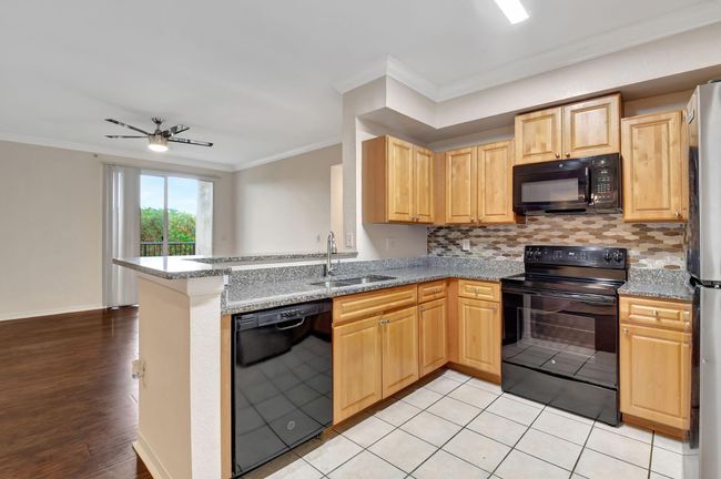 APT-108 - 15165 Michelangelo Blvd, Condo with 3 bedrooms, 2 bathrooms and null parking in Delray Beach FL | Image 6