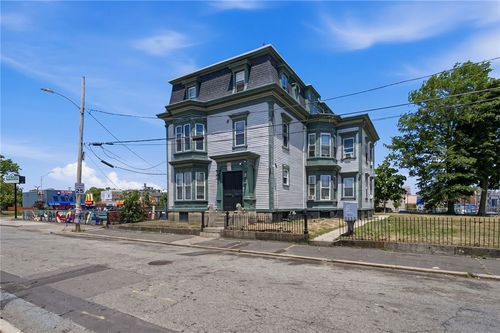 8 Somerset Street, Providence, RI, 02907 | Card Image