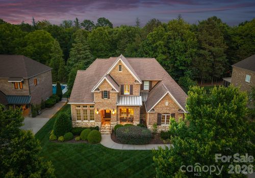 221 Glenmoor Dr, Waxhaw, NC, 28173-6688 | Card Image