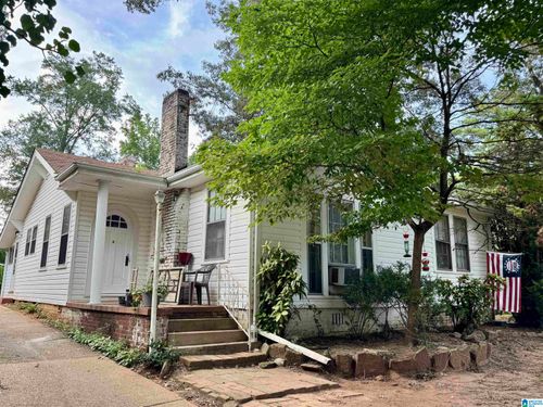 3007 Circle Dr, HUEYTOWN, AL, 35023-3161 | Card Image