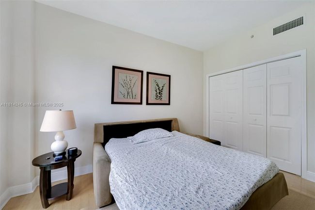 APT-402 - 711 Biltmore Way, Condo with 2 bedrooms, 2 bathrooms and null parking in Coral Gables FL | Image 16