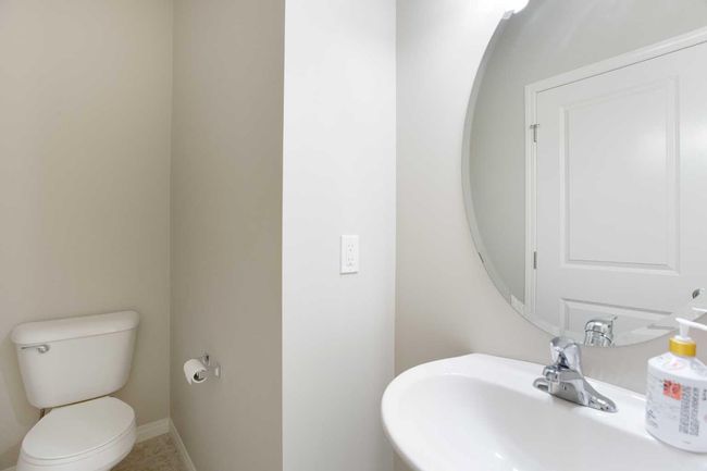 32 Drake Landing Hill, House other with 3 bedrooms, 3 bathrooms and 4 parking in Okotoks AB | Image 15