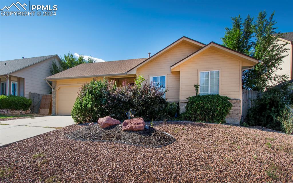 Eagle Bend Dr, Colorado Springs, CO 80911