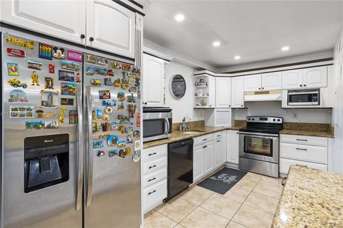 7-18-6 Madrid Ln, Davie, FL, 33324-5517 | Card Image