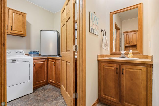 Laundry Room | Image 22