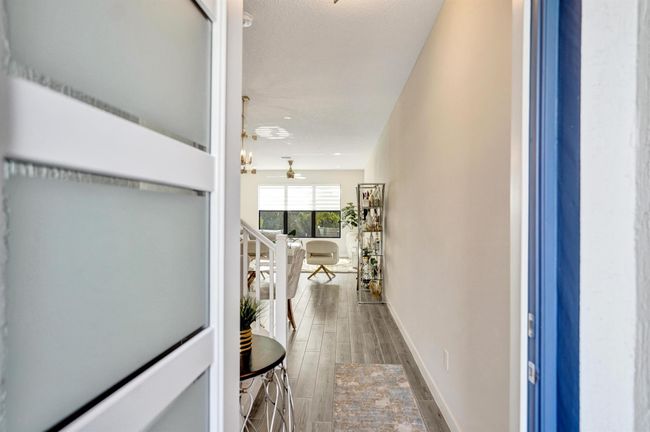 4412 Serpens Ln, Condo with 3 bedrooms, 3 bathrooms and null parking in Lake Worth FL | Image 4