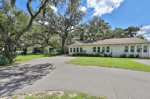 105 N Kingsway Rd, SEFFNER, FL, 33584-3618 | Card Image