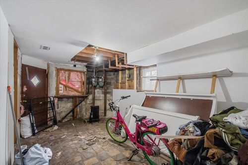 6027 Loomis Blvd, Chicago, IL, 60636-1807 | Card Image