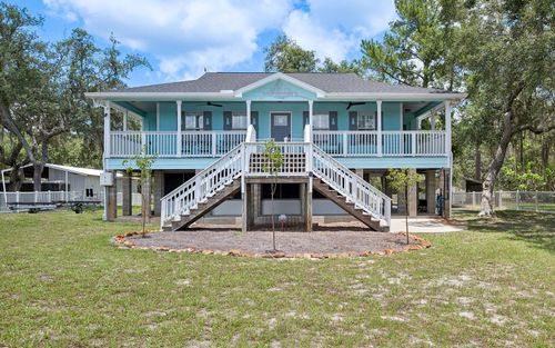 8213 Riverview Rd, FANNING SPRINGS, FL, 32693-9537 | Card Image