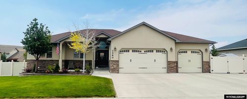 1260 Fawn Cir, Green River, WY, 82935-6600 | Card Image