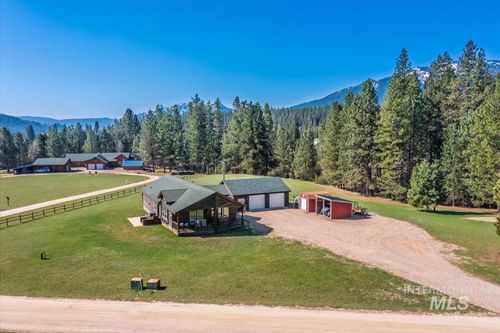 9 Spring Gulch Rd, Garden Valley, ID, 83622-5139 | Card Image
