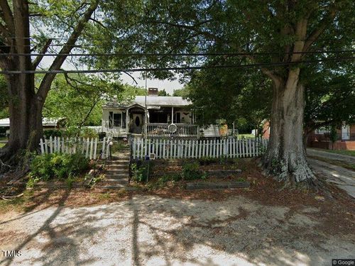 18 S Hillsborough St, Franklinton, NC, 27525-1313 | Card Image