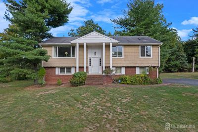 6 Herron Road, House other with 4 bedrooms, 2 bathrooms and null parking in Edison NJ | Image 1