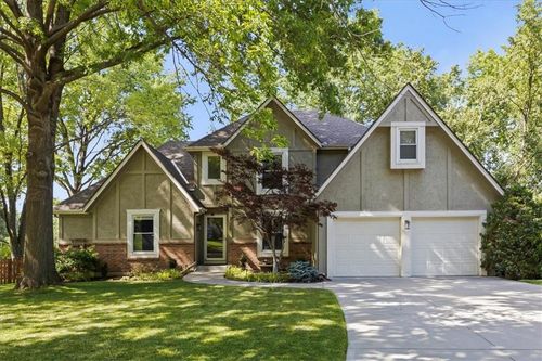 2328 W 123rd Ter, Leawood, KS, 66209-1317 | Card Image