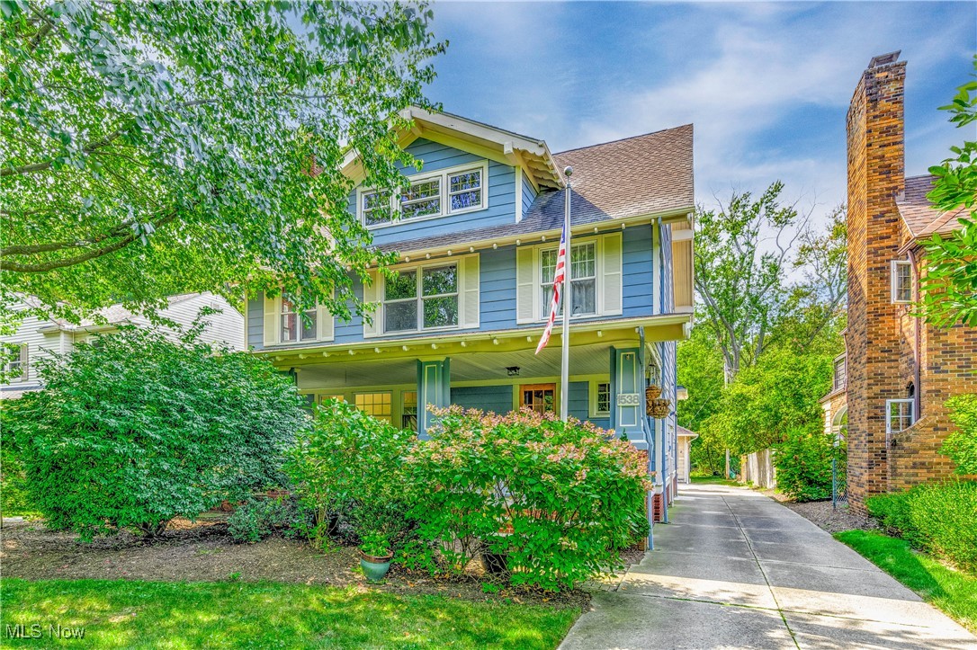 Compton Rd, Cleveland, OH 44118