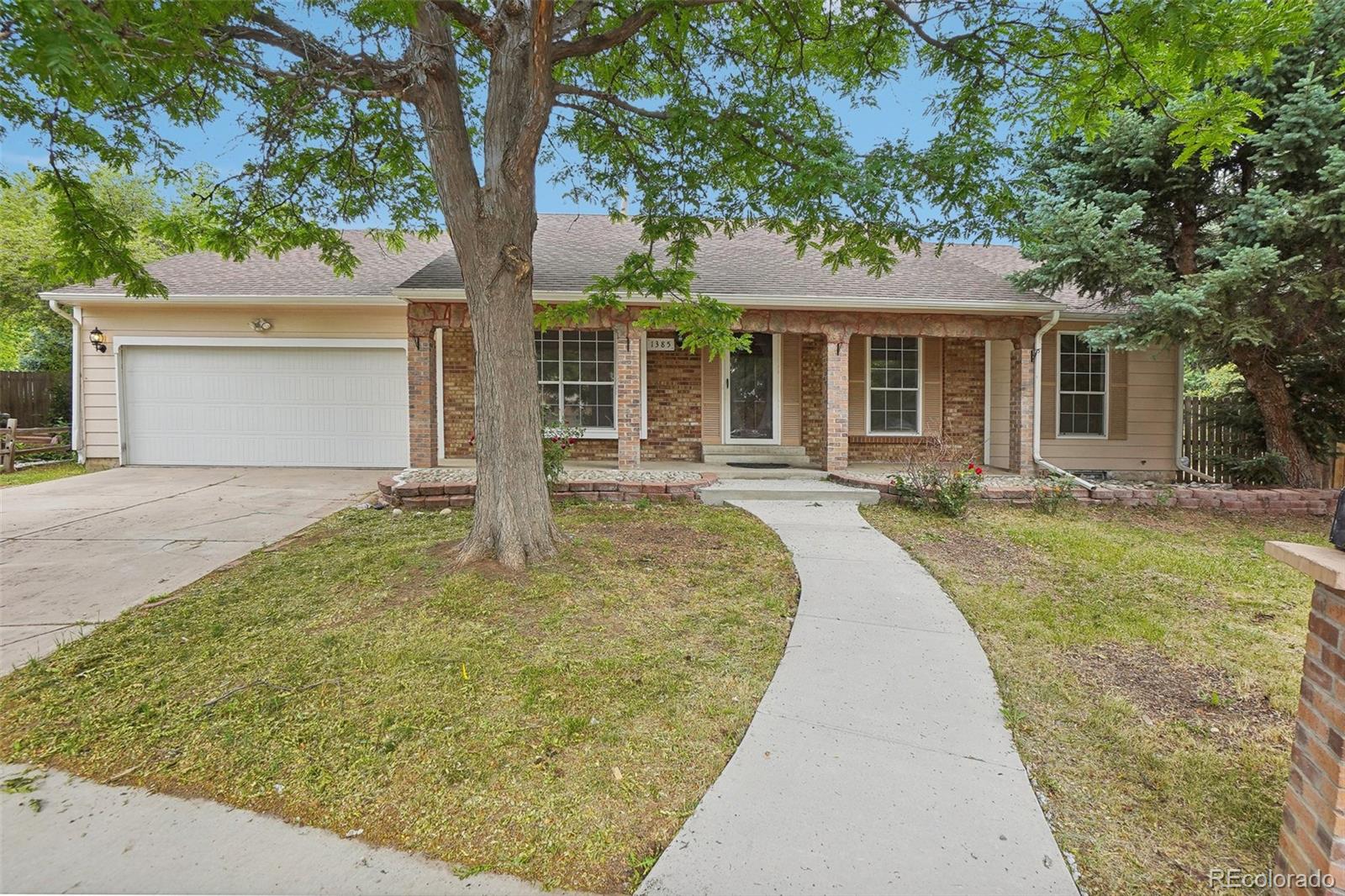 Laredo Ct, Aurora, CO 80017
