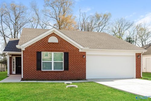 146 Carillo Ln, Toney, AL, 35773-5726 | Card Image