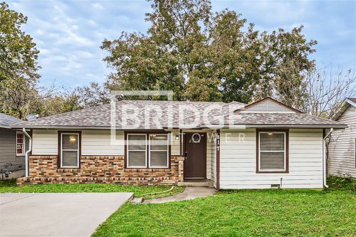 817 S Vaden St, Sherman, TX, 75090-8151 | Card Image