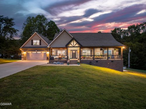 138 Rock Hill Rd, Maryville, TN, 37804-4552 | Card Image