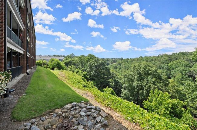 3330 Overland Dr, Condo with 2 bedrooms, 3 bathrooms and 2 parking in Roswell GA | Image 12
