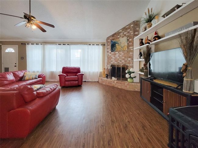 5414 Sweetwind Ln, House other with 3 bedrooms, 2 bathrooms and 2 parking in Spring TX | Image 23