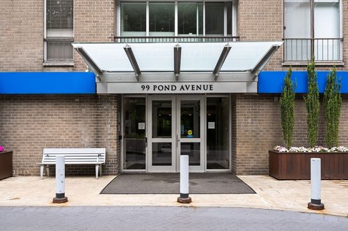 apt-220-99 Pond Ave, Brookline, MA, 02445-7116 | Card Image