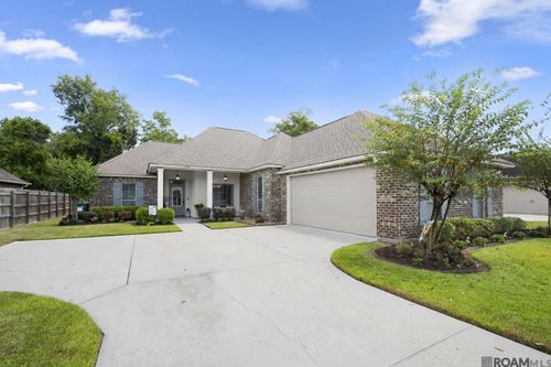 11376 Oak Run Dr, Geismar, LA, 70734-3094 | Card Image