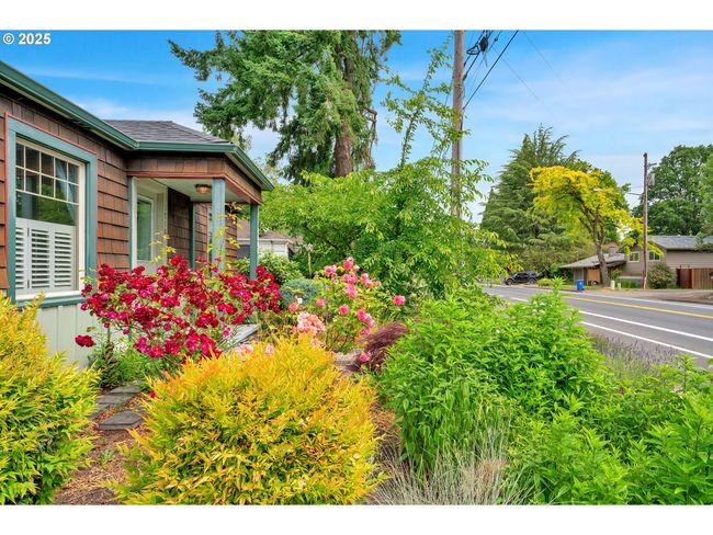 1710 Norkenzie Rd, House other with 3 bedrooms, 2 bathrooms and 1 parking in Eugene OR | Image 7