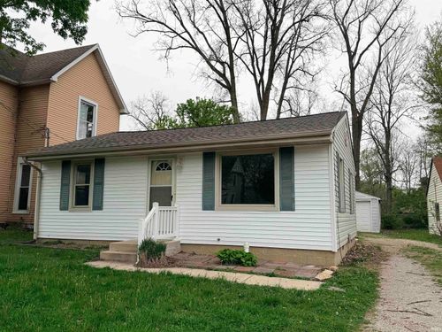 8808 W Cornbread Rd, Yorktown, IN, 47396-1616 | Card Image