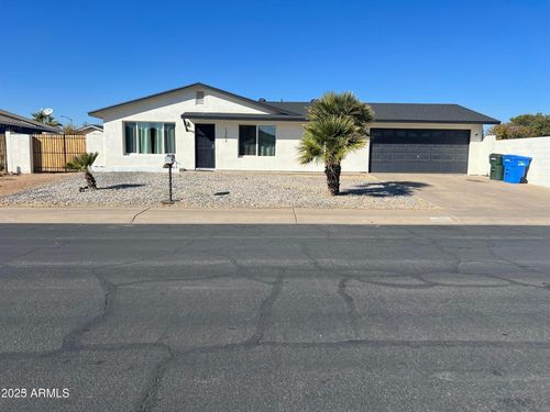1302 W Halstead Dr, Phoenix, AZ, 85023-2549 | Card Image