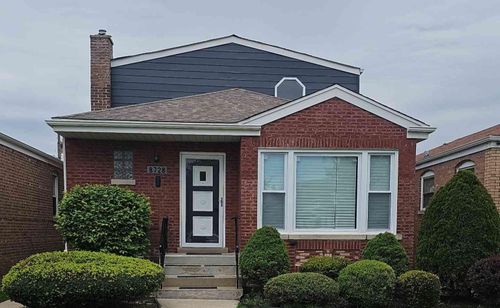 8728 S King Dr, Chicago, IL, 60619-6741 | Card Image