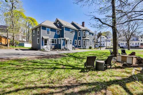 107 Central Ave, Milton, MA, 02186-2925 | Card Image