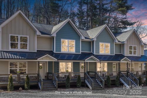 2c-330 Bowditch St, Burnsville, NC, 28714-3302 | Card Image